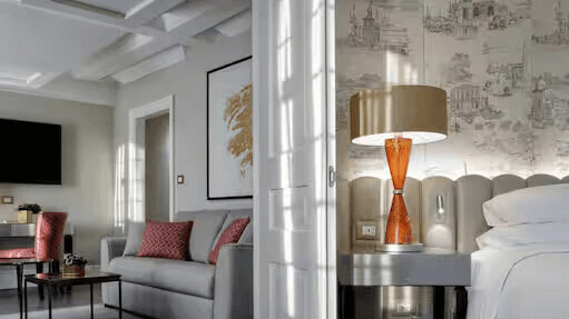 King Molino Executive Suite 